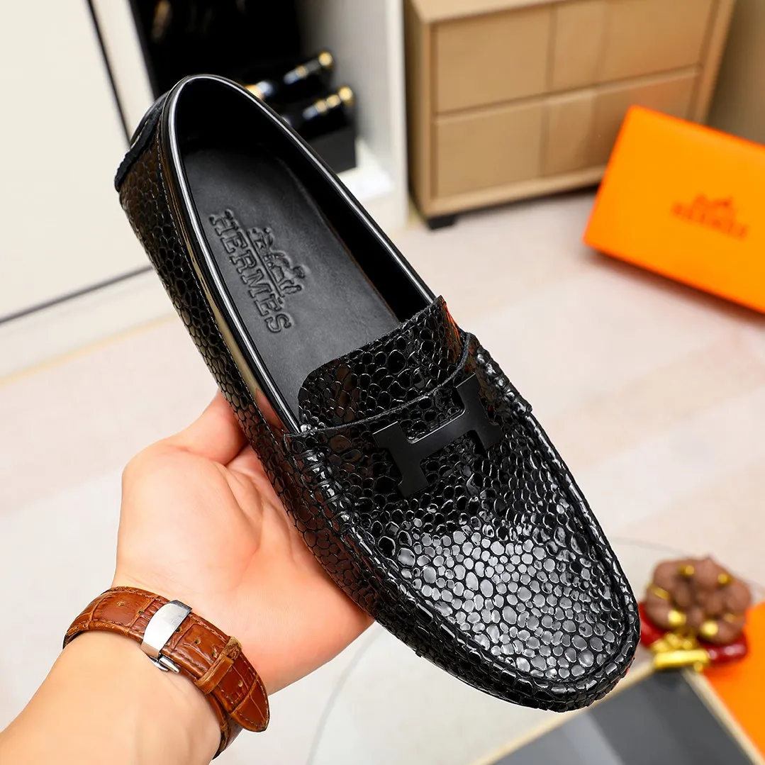Men's shoes 💰360 🕷🕷【HERMES】The same style as Hermès counters🇨🇳Classic slip-on shoes 1:1 mold opening💯Original quality🍓Using imported first-layer cowhide🍅Pigskin lining🌶🌶Super high-end men's leather shoes🇨🇳Solid and stable Very special🍇 Color, optional! Code number 38-44……